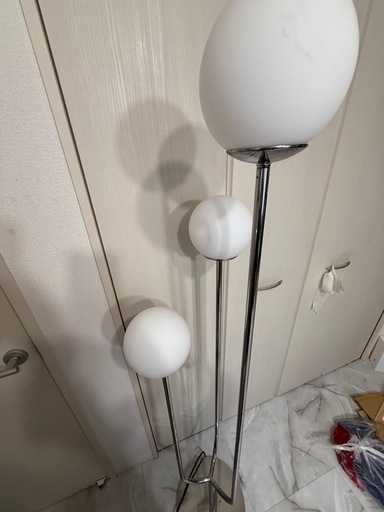 IKEA
フロアランプ スタンドライト