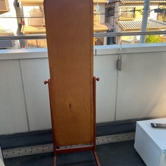 姿鏡（キャスター付）の画像