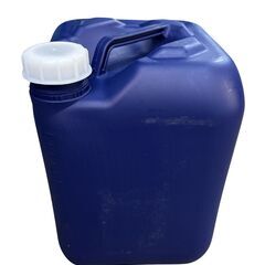 【20L角型ポリタンク】洗浄済み・状態バラつきあり／1個300円　※引き取り限定の画像