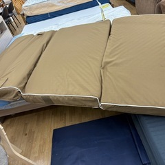 【ドリーム川西店限定】☆ジモティー見たよ割引☆ ニトリ　ソファにもなるマットレス  クリーニング済み 【2125560000040568 】の画像