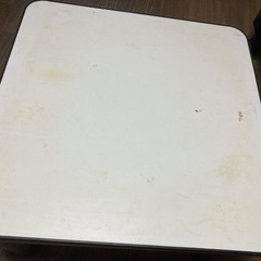 こたつ机の画像