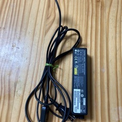 富士通 LIFEBOOK SH90/M の画像