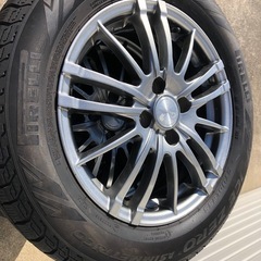 アルミホイール　スタッドレスタイヤ
の画像