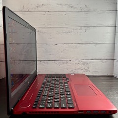 ⭐️美品【Windows11 Pro_25H2✨】富士通LIFEBOOK AH53 A3/2016年製/ルビーレッド/15.6インチ/フルHD/Core I7 2.6GHz (3.5GHz) 4ｺｱ 8ｽﾚｯﾄﾞ/メモリ8GB/SSD.256GB/BD/Microsoft Office 最新2024搭載/バッテリー稼働可🔋✨の画像
