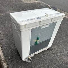 アクア　二層式洗濯機　5.５キロ　美品２０１８年　ステンレス脱水器の画像