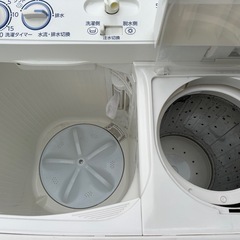 アクア　二層式洗濯機　5.５キロ　美品２０１８年　ステンレス脱水器の画像