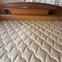 セミダブルベッド　の画像