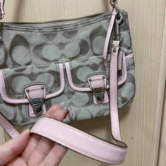 コーチ　ピンク　シグネチャー　2wayデザインの画像