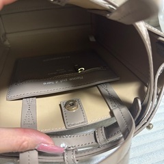 内ポケット付きエナメルバックの画像