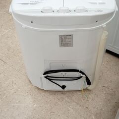 ★リユースのサカイ高崎店★TJ13621 有限会社ウェイウェイ貿易 二層式洗濯機 不明 ２０22年製 動作確認／クリーニング済みの画像