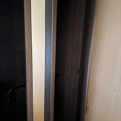 全身鏡付きクローゼットの画像