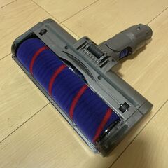 dyson V10 fluffy (SV12) ダイソン コードレススティッククリーナー 掃除機 スタンド付きの画像