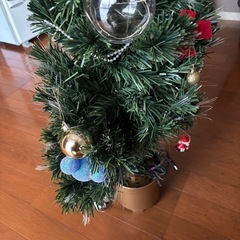 ディズニーのクリスマスツリーの画像