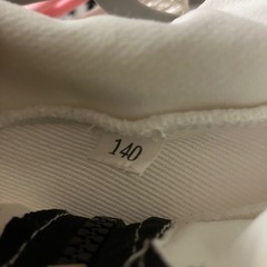 美品！FASHYEJS トレーナー の画像