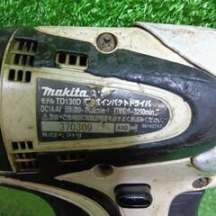 マキタ(makita) TD130DRFXW コードレスインパクトドライバー バッテリー付き【市川行徳店】【店頭取引限定】【中古】管理番号：ITW6X6FSCTESの画像