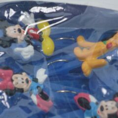 ディズニーキャラクター　ミッキー、ミニー、プルートの洗濯バサミの画像