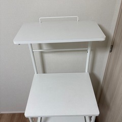 レンジ台  レンジラック  コンパクト スライド棚 コンセント2くち2口・ストッパー付きキャスター ホワイト の画像