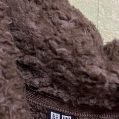UNIQLO ユニクロ　フリース　もこもこアウター　濃い茶の画像