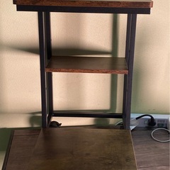 $ コの字型ベッドサイドテーブル  キャスター付きの画像