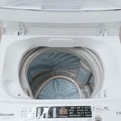  (送料無料) 2023年 極美品 洗濯機 5.5kg 1年使用 洗濯板式のステンレス槽 立体シャワー水流 ③の画像