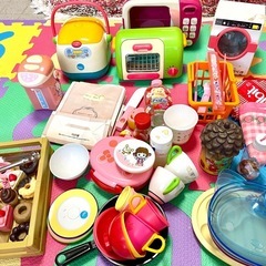 👧🏻大量おままごとお料理セット
👦🏻の画像