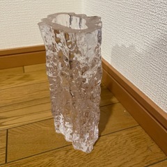 花瓶 ガラス　の画像