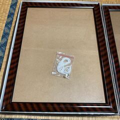 【中古/長期保管品/お引取り限定】■額縁3点セット■金ラック　箱入り■70判×2点＋A3×1点■の画像
