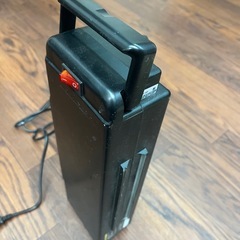 電動自転車の充電器のみの画像