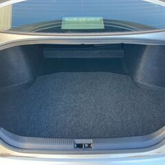 【トヨタ　マークX　シルバー！自社ローン対応！ブラックOK！任意整理OK！債務整理OK！自己破産OK！他社審査不可OK！】の画像