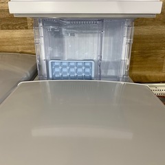 冷蔵庫　MITSUBISHI MR-P15E2H-Wの画像