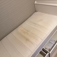 シングルベッド　マットレス付きの画像