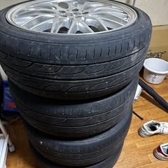 225/40r18 
の画像