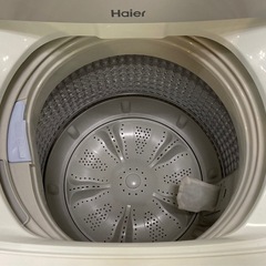 取りに来れる方限定！Haier(ハイアール)の全自動式洗濯機です！の画像