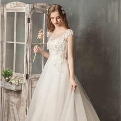 ウェディングドレスの画像