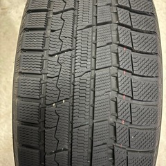 レクサスNX 　スタッドレスタイヤ　235/60/18 　バリ山　美品の画像