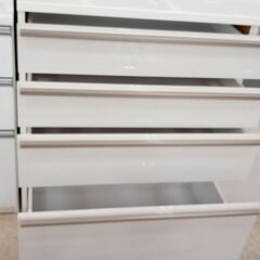 ★リユースのサカイ高崎店★TJ13626 高橋木工所 レンジボード 白 H200.5×D51×W120.5 クリーニング済みの画像