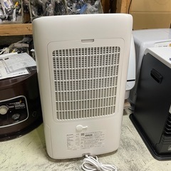 SHARP ハイブリッド式衣類乾燥除湿機 CV-SH150-W 2024年製の画像