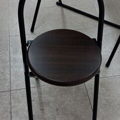 ★リユースのサカイ高崎店★TJ13627 カインズ デスク＆椅子セット こげ茶 H70×D51×W75 クリーニング済みの画像