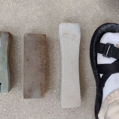 観音寺 包丁 研ぎ石 ヤスリ シャープナー 3個セット ナイフ 鎌 剪定ばさみ 鉈 中古品の画像