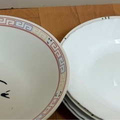 しょつき食器の画像