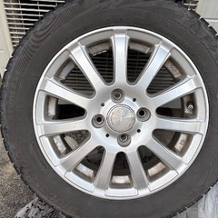 タイヤ付き　ホイールの画像