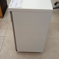 ★リユースのサカイ高崎店★TJ13632  ダストBOX付レンジ台 グレー H73×D38×W74 クリーニング済みの画像