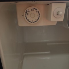 ミニ冷蔵庫一部冷凍庫の画像