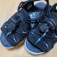 キッズサンダル　マッドフット19センチの画像
