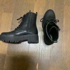 スニーカーブーツ
の画像