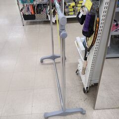 J1920【リユースのサカイ柏店】ハンガーラック　クリーニング済の画像