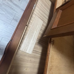 木製クローゼット 引き出し付きの画像