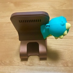 LINEフレンズ スマホスタンド充電器の画像