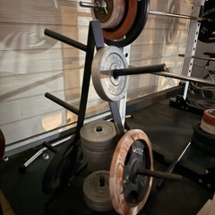 筋トレ。パワーラック、ベンチ、プレートツリー、2mバーの画像