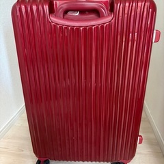 レッド キャリーケース 4輪の画像